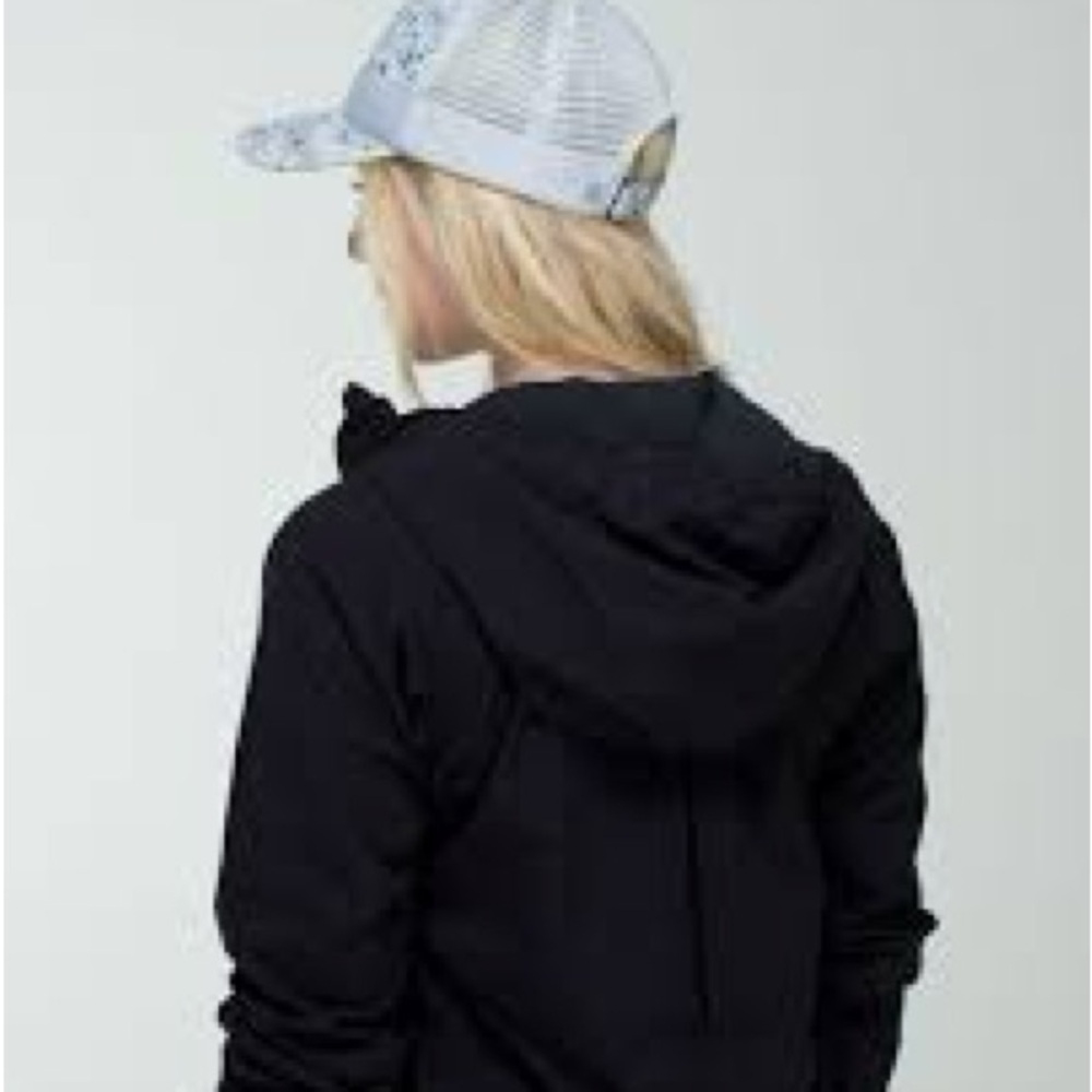 lululemon athletica Whatsup trucker style Hat - Picture 1 of 4